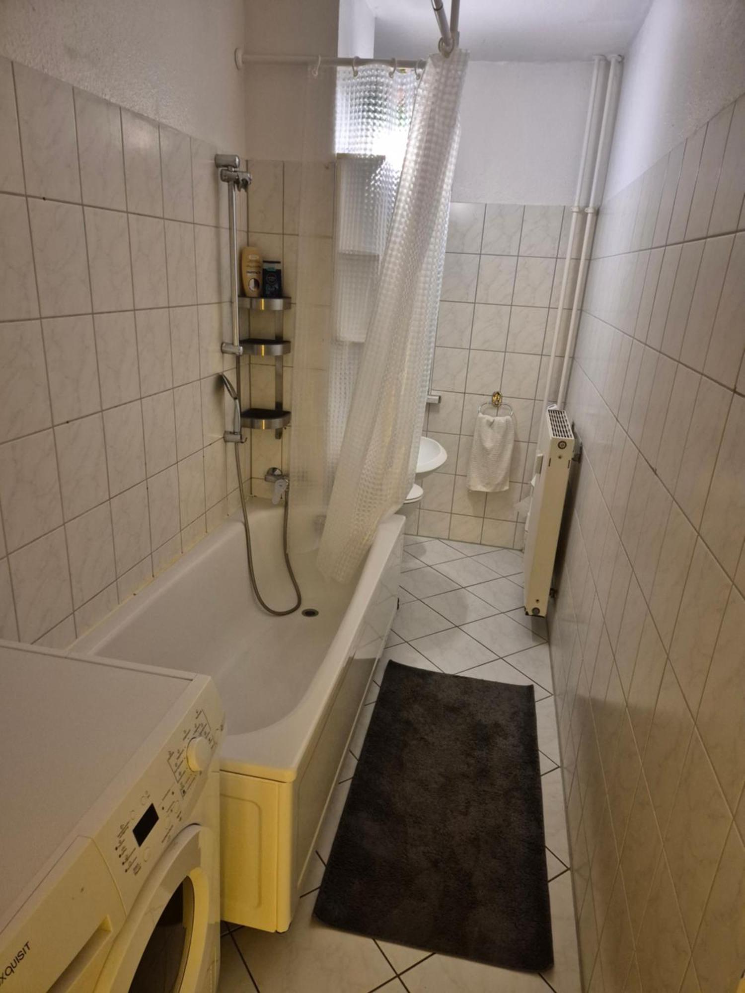 Schoene 3 Schlafzimmer Wohnung Mit 4 Dopplbetten Berlín Exterior foto